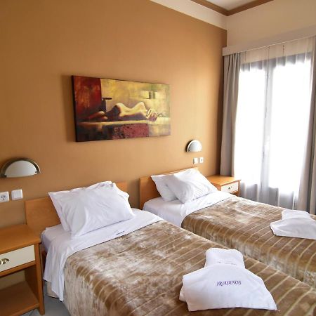 Hotel Iridanos Antikyra Exterior foto