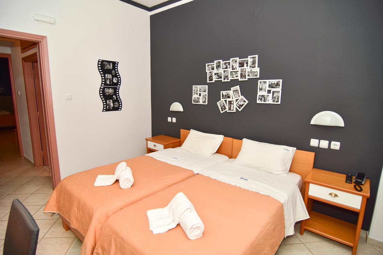 Hotel Iridanos Antikyra Exterior foto